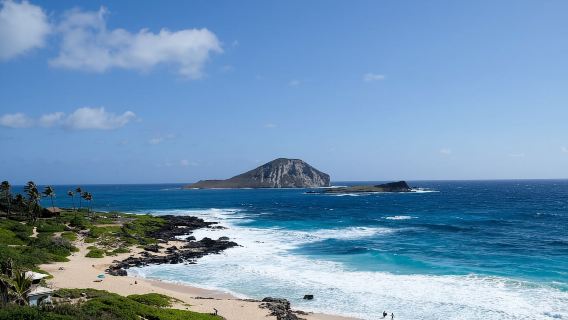 Tour khám phá những viên ngọc ẩn của Đảo Oahu và Đền Byodo-In
