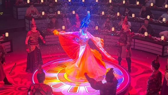 Дневной тур в музей терракотовой армии императора Цинь Шихуанди + банкет во дворце Дамин: бронирование входных билетов + трансфер на частном автомобиле