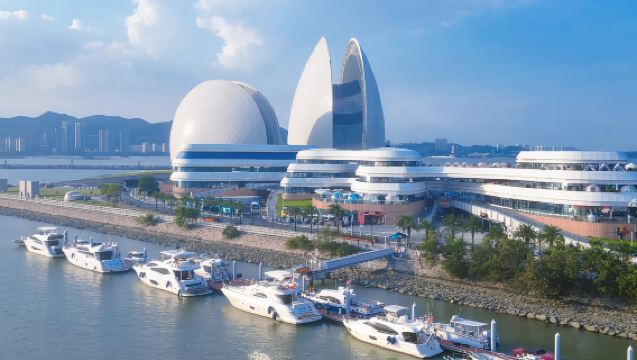 Zhuhai Yacht Charter for Parties/Team Building/Proposals/Events/Business Receptions + Island Tours