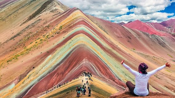 1-day tour to Rainbow Mountain in Cusco, Peru