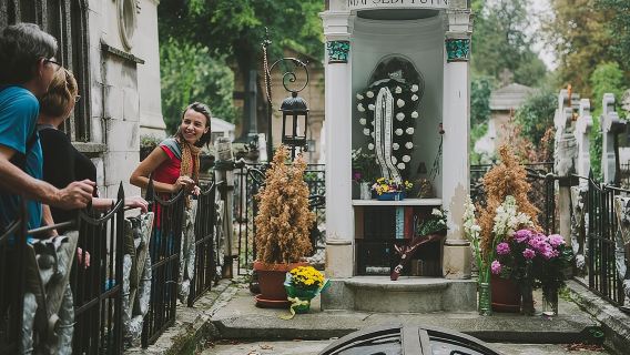 ทัวร์ Darkside ของบูคาเรสต์ - กลุ่มเล็ก