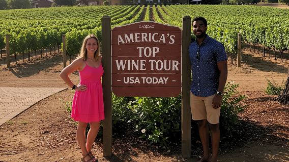 3-Winery Tour: Lunch Included from Paso Robles/Atascadero
