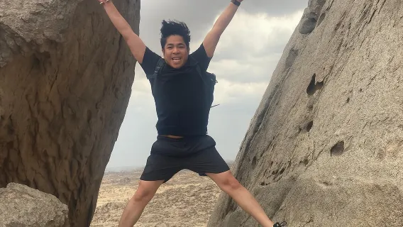 吉達市月亮山遠足之旅