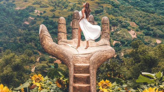 Excursion d'une journée à Cebu : Jardin Sirao + Temple de Leah + Point de vue de la montagne Busay + SPA