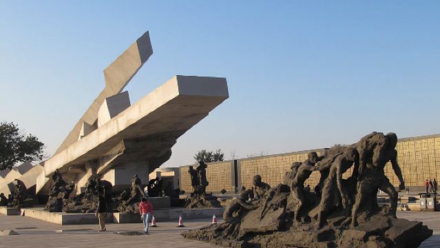 唐山地震公園+唐山飲食文化博物館+河頭老街 包車一日遊│12小時包車