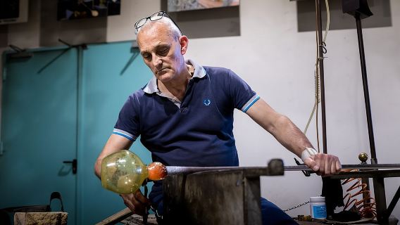 Privétour op het eiland Murano: ontdek de kunst van ambachtelijk glasblazen