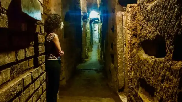 Rome: Guided Roman Catacombs Tour with Transfers