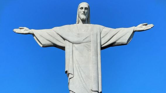 Cristo Redentor + City Tour: Transfers, Local Guide and Tickets.