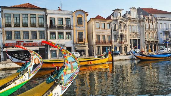 Lisboa a Oporto Hasta 5 paradas Óbidos Nazaré Fátima Coimbra Aveiro