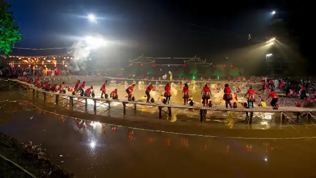 張家界私人導覽1日游  石堰坪 土家風情園