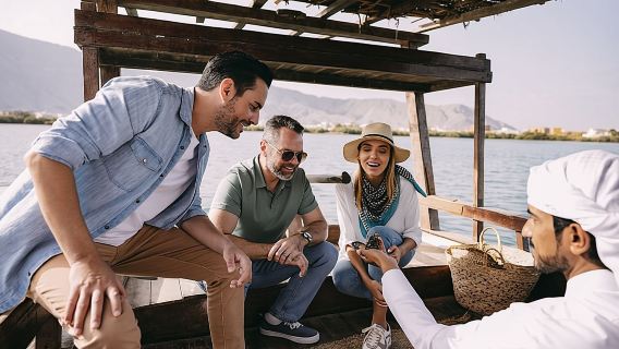 House Of Pearls Tour - Family (Emirati Lunch Included)