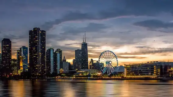 ล่องเรือชมพระอาทิตย์ตกที่ทะเลสาบมิชิแกนในชิคาโก