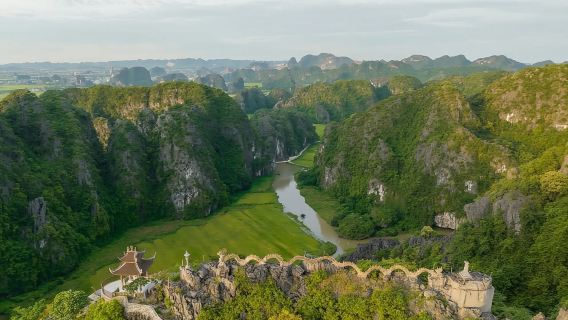 From Hanoi: Hoa Lu, Tam Coc & Mua Cave Full-Day Trip