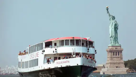 NYC: Circle Line 1.5-Hr Landmarks Skip-The-Box-Office Cruise