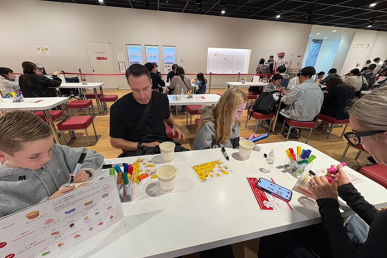 Cup Noodles Museum Guided Tour in Osaka