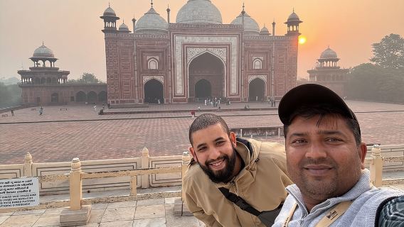 Tajmahal Entry tickets with optional Licensed Tour Guide