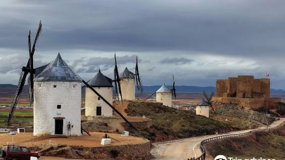 西班牙馬德里來回 風車小鎮＋托萊多【中文司導 /可定制】