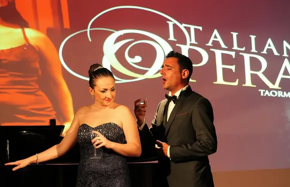 陶爾米納義大利歌劇院