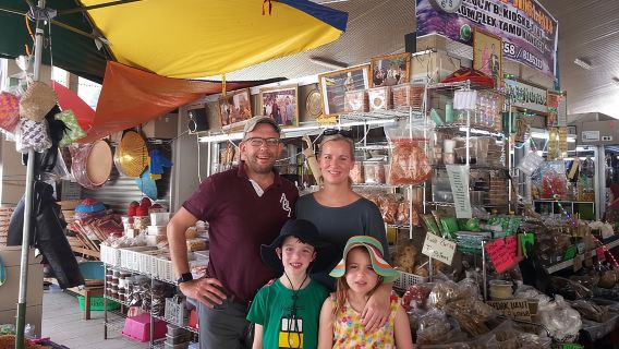 Tour privado por el patrimonio y el pueblo acuático de Bandar