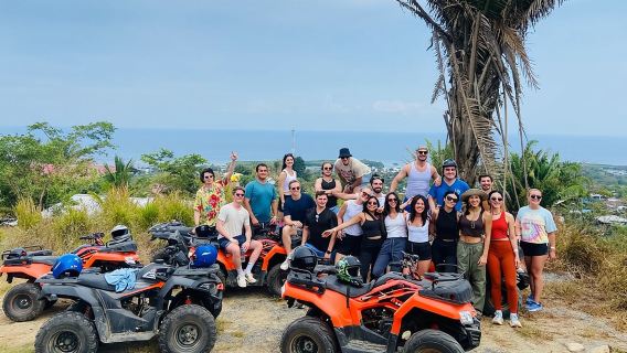 Tour privato guidato nella giungla di Roatan in ATV