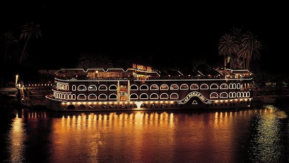 Evening Dinner Nile Cruise in Cairo with Private Transport
