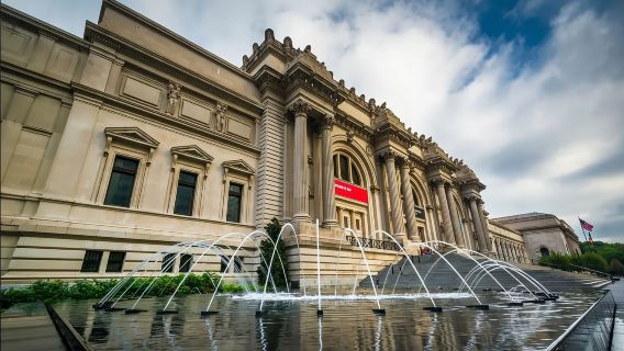 penjelasan selama 2 jam dalam bahasa Inggris di Metropolitan Museum of Art, New York (kelompok kecil 15 orang/termasuk tiket masuk )