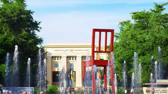 フランス・アヌシー+ジュネーヴ ワンデーツアー【ジュネーヴ往復】