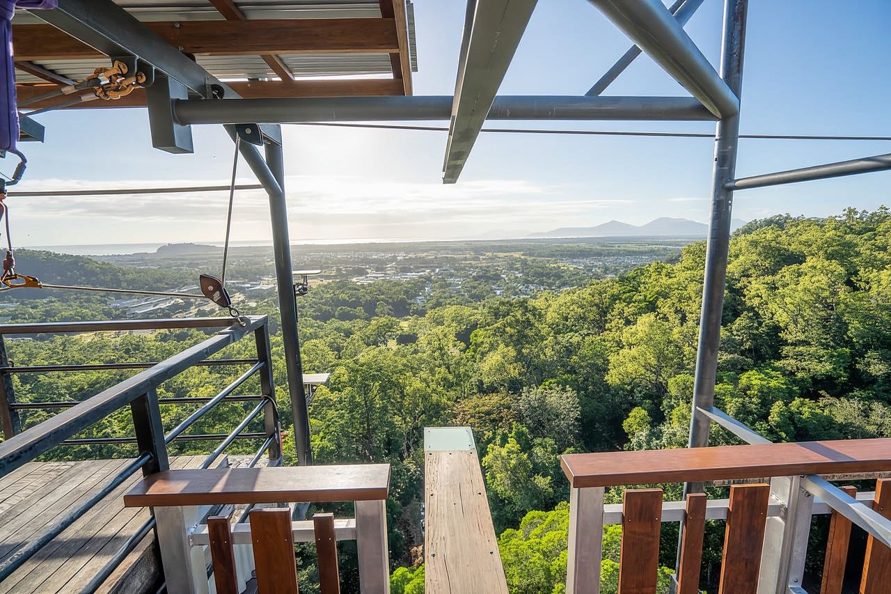 Cairns: Walk the Plank