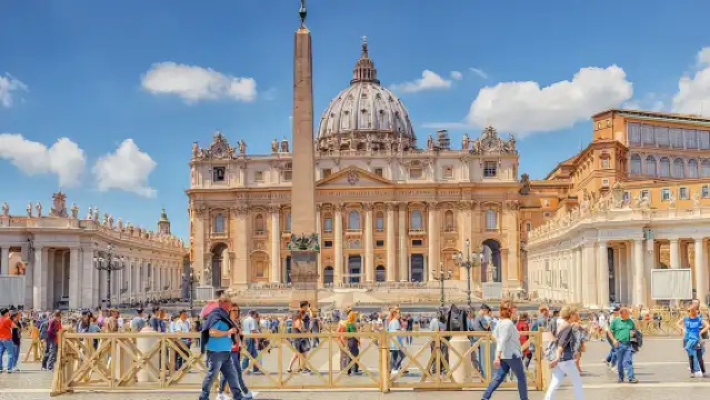 Vatican: Museums & Sistine Chapel Semi-Private Morning Tour