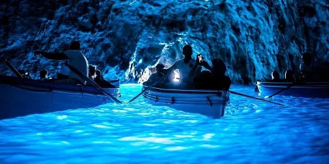 索倫託出發卡普里島遊船之旅(可選藍洞參觀)