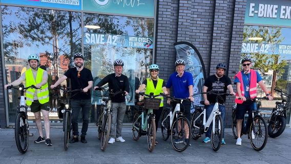 Belfast: 90-Minute E-Bike Tour