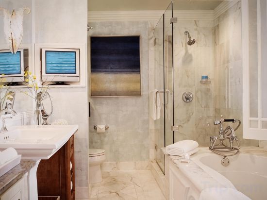 Casa Del Mar Room Type - One-Bedroom Suite with Ocean View