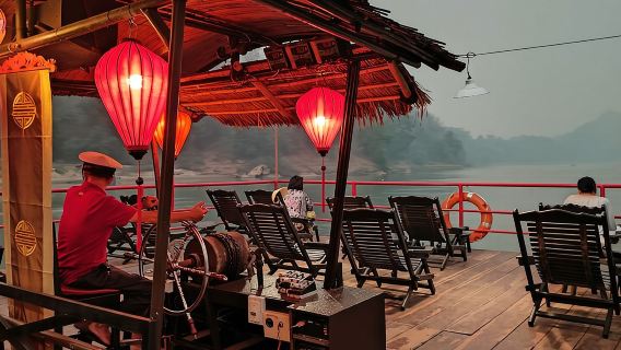 Sonnenuntergangsfahrt in Luang Prabang