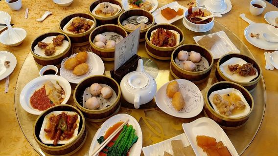 Discovery more Guangzhou evening foodie tour with locals