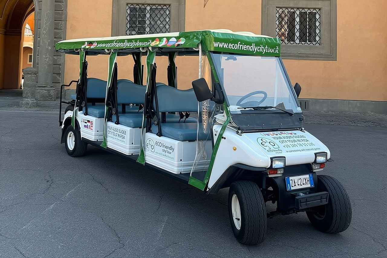 Pisa: Di Luar Menara (lawatan pergi balik 1 jam)