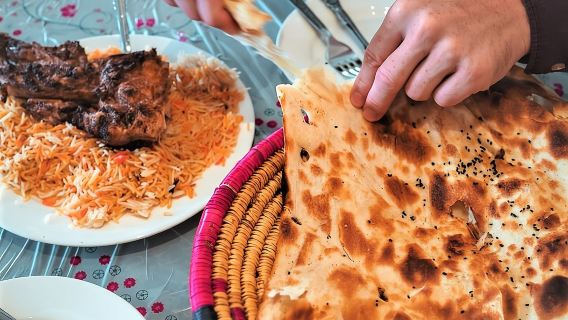 Authentisches Essen in Doha im Souq Waqif und Kultur im Msheireb Downtown