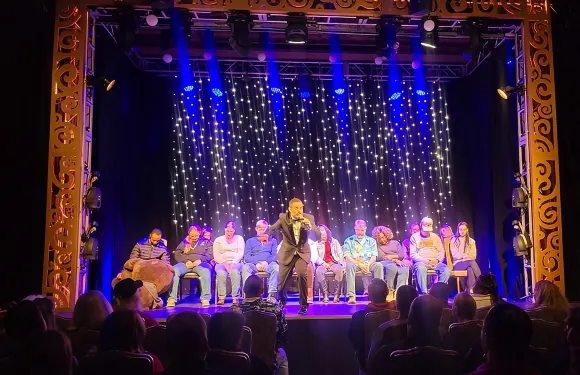 史蒂夫法爾肯的喜劇催眠秀