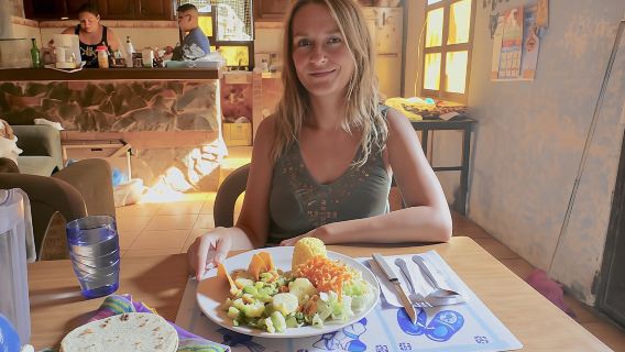 Antigua culinary experience with a local family