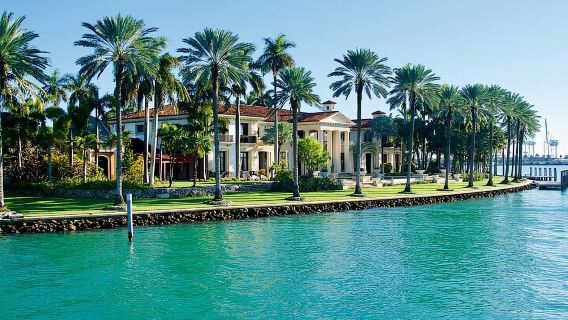 Miami Biscayne Bay rich and famous Sightseeing Boat Tour