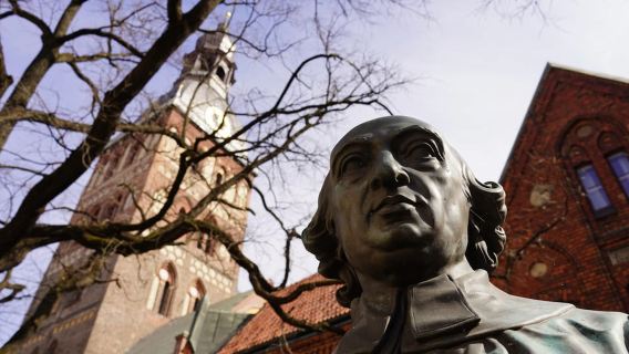 Chuyến tham quan bằng xe đạp Riga Cruiser kéo dài 2,5 giờ