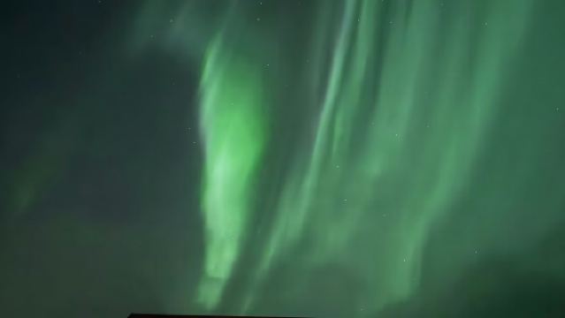 厄斯菲尤爾包車精選：極光峽灣戶外徒步漁村一站式體驗