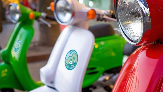 Private Vespa-Tour an der Amalfiküste mit Audioguide und Fahrer