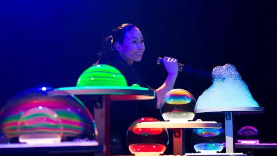 紐約：數不清的泡泡秀