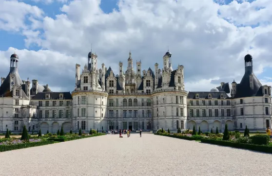 阿維尼翁-阿爾勒-博萊小鎮十小時【中文包車一日遊】