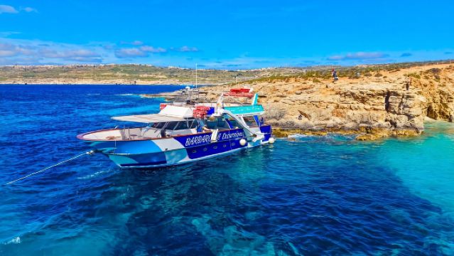 Malta: Blue lagoon, Gozo, Comino & Crystal Lagoon Sea Caves