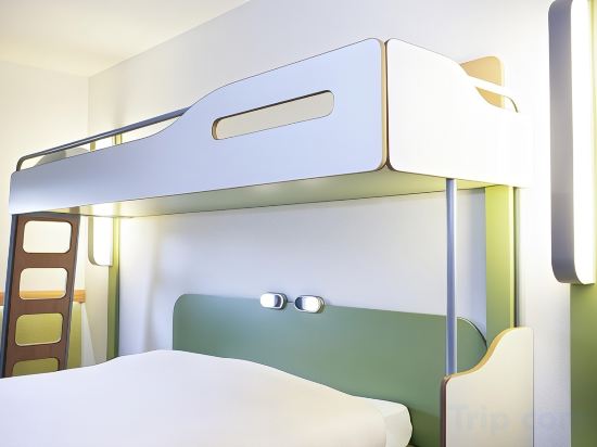 ibis Budget Luxembourg Sud - Tap to explore photos