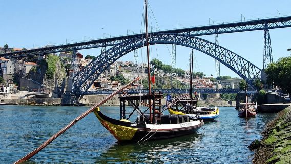 Private Porto City Tour with Sailing and Wine Tastings
