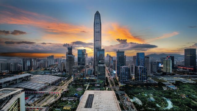 Shenzhen Ping An Finance Centre + Window of the World + Dongmen Pedestrian Street 1-day Tour @ Shenzhen Famous Landmarks & Food Street