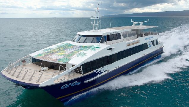 Cat Cocos: Snelle veerboot van Praslin Island naar Mahe Island