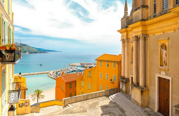 法國康城+昂蒂布+聖保羅德旺斯一日遊【英文小團+酒店接送】